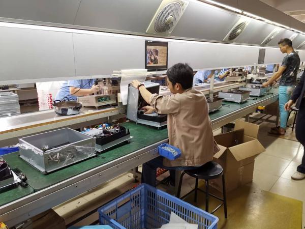 Chuyền sản xuất lò vi sóng