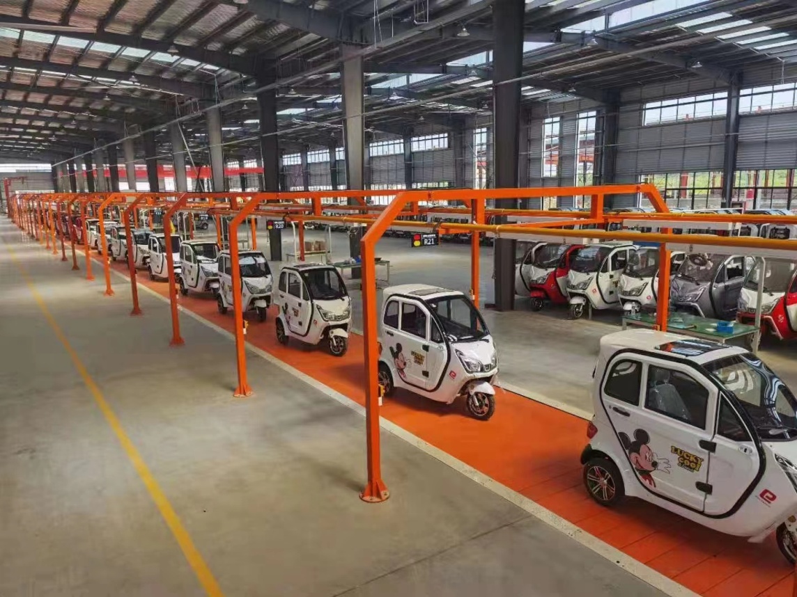 Dây chuyền sản xuất ô tô